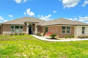 3166 Fish Pond Dr, Copperas Cove, TX 76522 - Photo 2