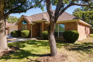 703 Craddock St, Copperas Cove, TX 76522 - Photo 2