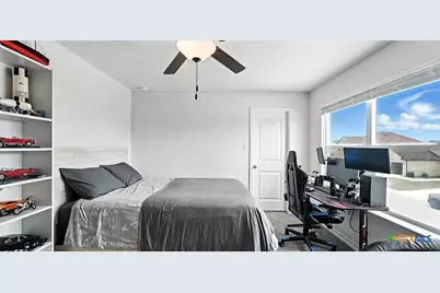 354 Deer Crest Drive, New Braunfels, TX 78130 - Photo 22