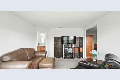 354 Deer Crest Drive, New Braunfels, TX 78130 - Photo 14