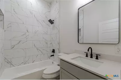 624 Stratton Ave, Seguin, TX 78155 - Photo 12