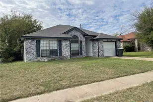 2404 Bluebonnet Dr, Killeen, TX 76549 - Photo 2