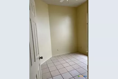 2404 Bluebonnet Drive, Killeen, TX 76549 - Photo 10