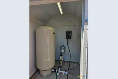 728 Cr 206, Lampasas, TX 76550 - Photo 20