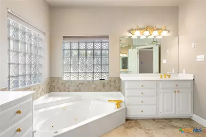 1071 Fieldstone, New Braunfels, TX 78132 - Photo 30