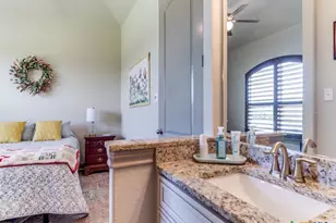 121 Pond View, Spring Branch, TX 78070 - Photo 28