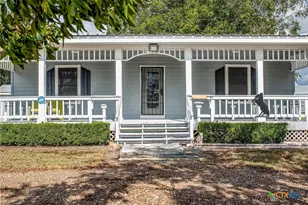 190 Hood Rd, Inez, TX 77968 - Photo 2