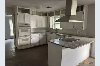 1516 E McLennan Avenue, Mart, TX 76664 - Photo 2