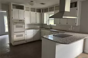 1516 E McLennan Ave, Mart, TX 76664 - Photo 2