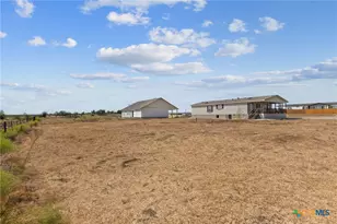 183 Altamira Ave, Elgin, TX 78621 - Photo 34