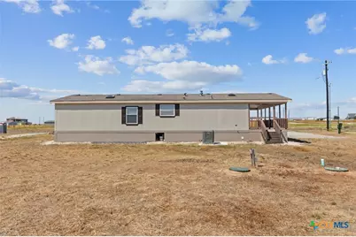 183 Altamira Avenue, Elgin, TX 78621 - Photo 36