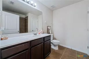 2767 Wheatfield Wy, New Braunfels, TX 78130 - Photo 18