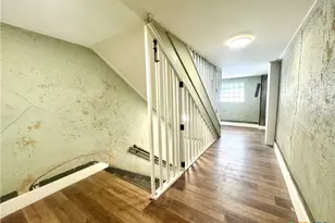 123 W May St, Yoakum, TX 77995 - Photo 6