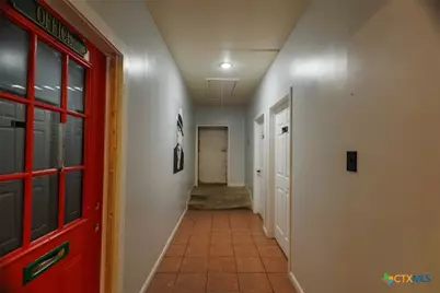 123 W May Street, Yoakum, TX 77995 - Photo 22