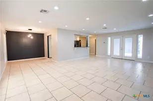 206 Yucca Dr, Victoria, TX 77904 - Photo 6