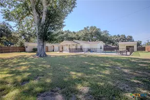 206 Yucca Dr, Victoria, TX 77904 - Photo 32