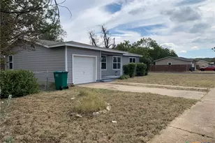 1009 S 5th St, Copperas Cove, TX 76522 - Photo 2