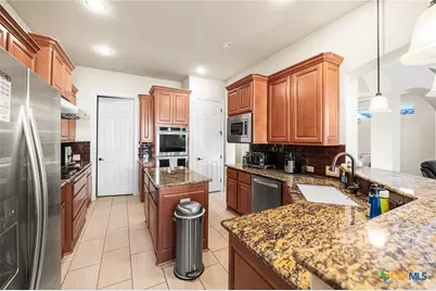 24510 Via Vizcaya, San Antonio, TX 78260 - Photo 20