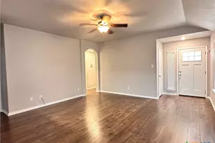 417 Capistrano Dr, San Marcos, TX 78666 - Photo 12