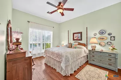 672 County Road 447, Waelder, TX 78959 - Photo 16