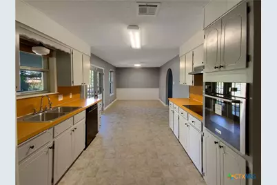 3910 Hickory Road, Temple, TX 76502 - Photo 6