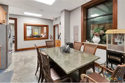 3202 Miori Lane, Victoria, TX 77901 - Photo 12