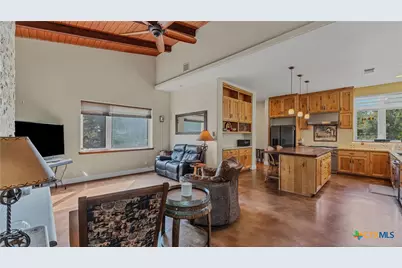 475 Jackson Road, Kingsbury, TX 78638 - Photo 10