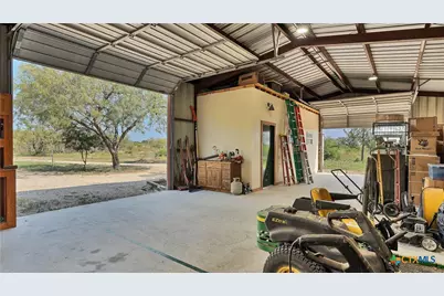 475 Jackson Road, Kingsbury, TX 78638 - Photo 44