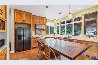 475 Jackson Road, Kingsbury, TX 78638 - Photo 12