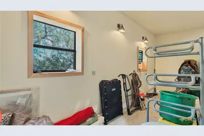 475 Jackson Road, Kingsbury, TX 78638 - Photo 42