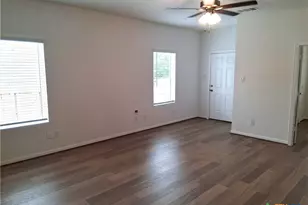 253 Villars Dr, Salado, TX 76571 - Photo 2