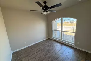 2540 Cowgirl Trl, Belton, TX 76513 - Photo 18