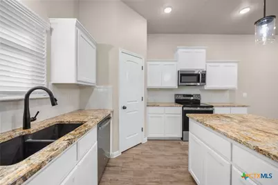 2540 Cowgirl Trail, Belton, TX 76513 - Photo 12