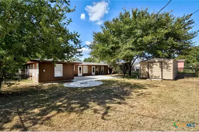 121 Hillcrest Drive, Luling, TX 78648 - Photo 24