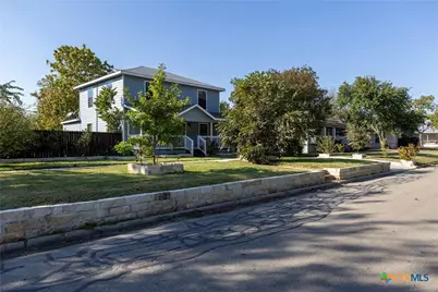 1110 S 9th Street, Temple, TX 76504 - Photo 4