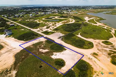 17 Bahia Vista Court, Port O'Connor, TX 77982 - Photo 8