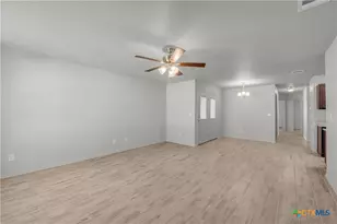 127 Cameron Dr, Copperas Cove, TX 76522 - Photo 4