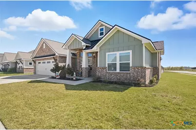 301 Salem Crossing Drive, Victoria, TX 77904 - Photo 2