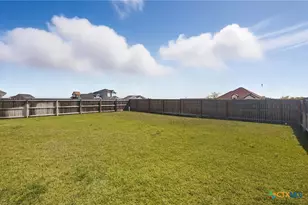 301 Salem Crossing Dr, Victoria, TX 77904 - Photo 24