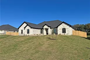 10980 Stinnett Mill, Salado, TX 76571 - Photo 2