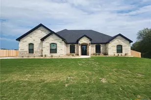 10980 Stinnett Mill, Salado, TX 76571 - Photo 2