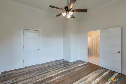 413 S Lutterloh Avenue, Gatesville, TX 76528 - Photo 12