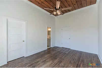 413 S Lutterloh Avenue, Gatesville, TX 76528 - Photo 16