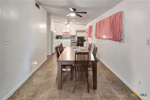 711 Hybiscus Ln, Victoria, TX 77904 - Photo 16