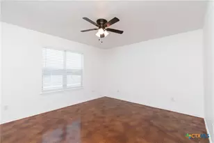 235 N Mary Jo Dr, Harker Heights, TX 76548 - Photo 6