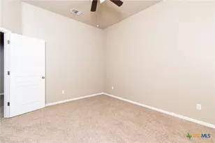 245 Chering Dr, Belton, TX 76513 - Photo 10