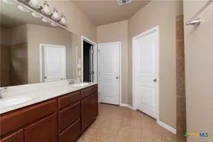 245 Chering Dr, Belton, TX 76513 - Photo 22