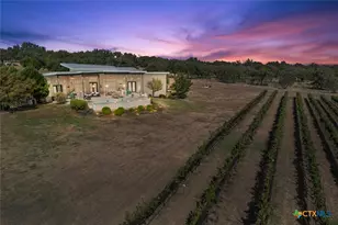 1758 Lincoln Smith Rd, Round Mountain, TX 78663 - Photo 38