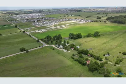 500 County Road 315, Jarrell, TX 76537 - Photo 12