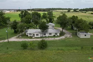 500 County Rd 315, Jarrell, TX 76537 - Photo 14